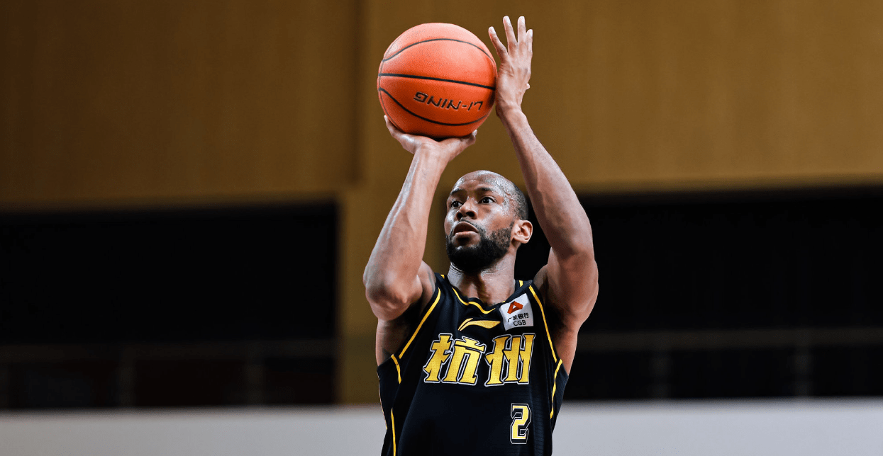 关于清晨体能课后，摩纳哥完成体检备战CBA季后赛，信心回归，更衣室氛围转暖的信息-开云下载